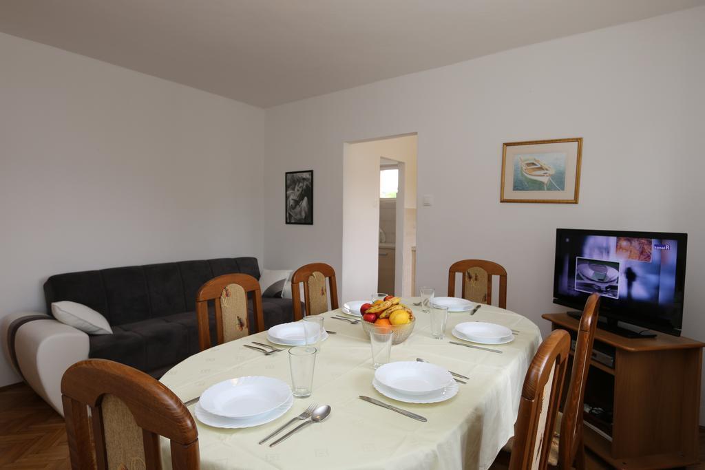 Apartment Slavica ชิโล ภายนอก รูปภาพ