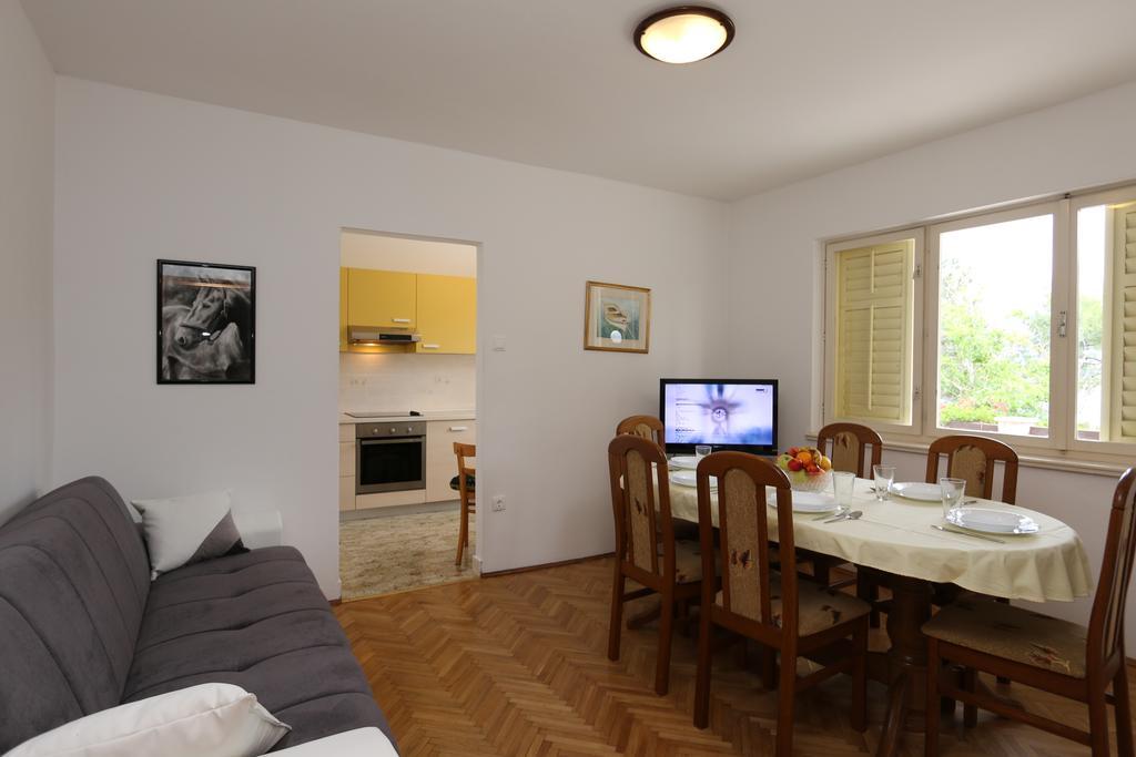 Apartment Slavica ชิโล ภายนอก รูปภาพ